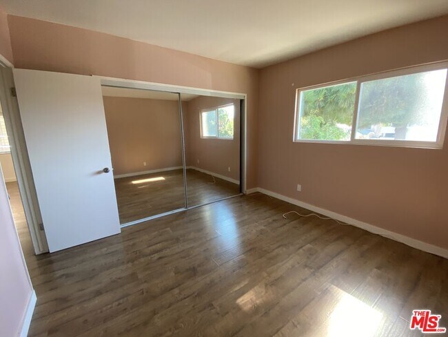 Building Photo - 3332 Helms Ave