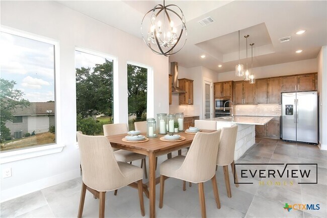 Building Photo - 1314 Clayton Nolen Dr