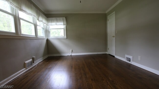 Building Photo - 44 Harvey Dr