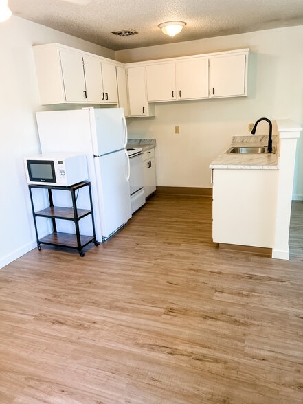 Building Photo - 1351 Arcadian Ave