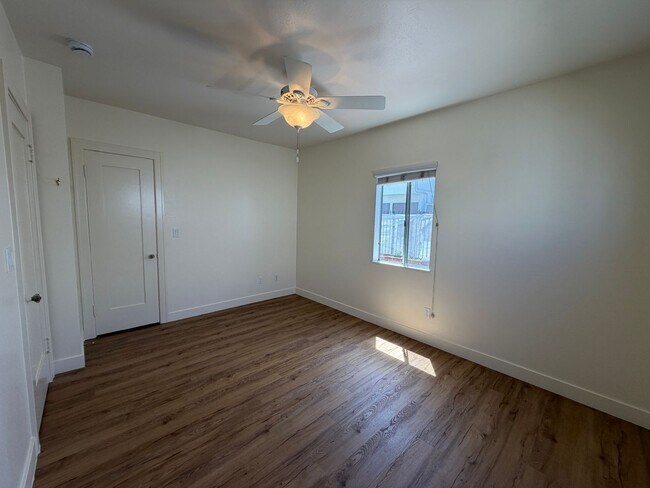 Building Photo - 749 Belmont Ave