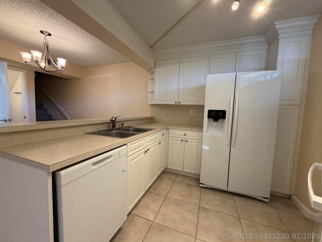 Building Photo - 8273 Severn Dr