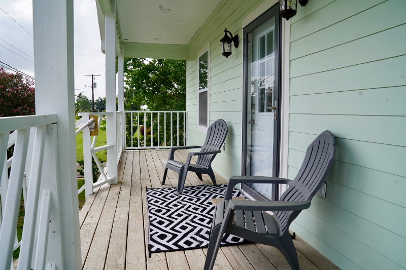 Building Photo - 619 Woodside Dr