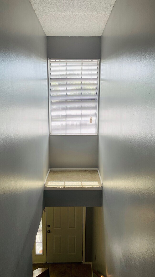 Building Photo - 2706 Graduate Ct