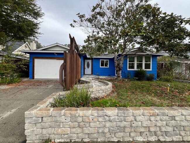 Primary Photo - 3 Bedroom 2 Bath remodeled home is Capitola