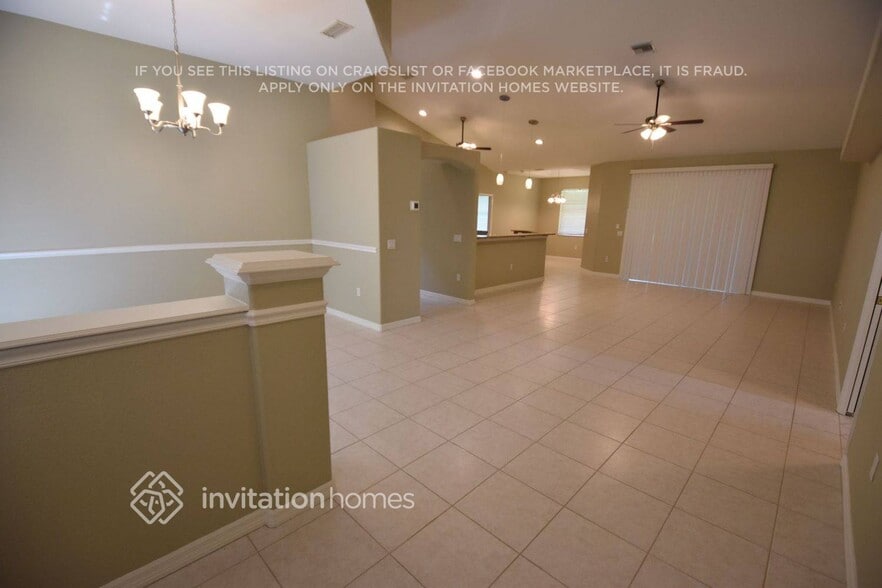 Building Photo - 456 San Ambrosio St