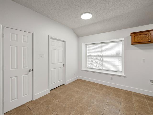 Building Photo - 526 Wyoming Dr