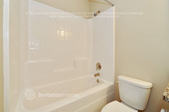 Building Photo - 1465 Urmey Ln