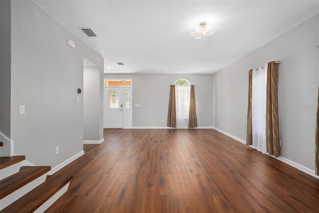 Building Photo - 1555 Harrier Dr