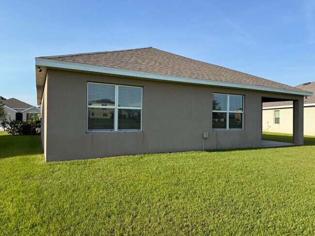 Building Photo - 9511 Potomac Dr