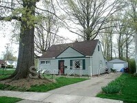 Building Photo - 23312 Pam Ct