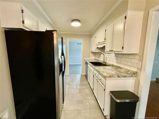Building Photo - 6736 St Julian Way