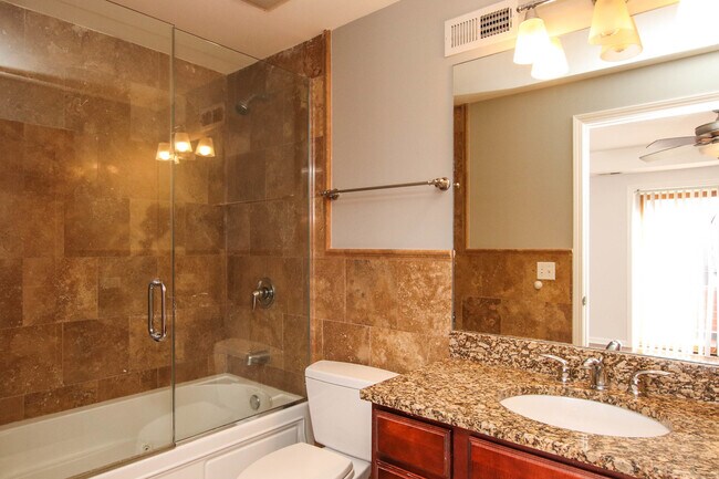 Building Photo - 3545 N Pulaski Rd