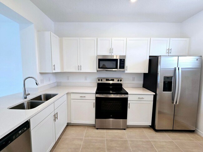 Building Photo - Limited-Time Offer: Two-for-One Application Fee Special! Flexible Move-In Costs! Pay only half th...