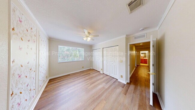 Building Photo - 6786 Aliso Ave