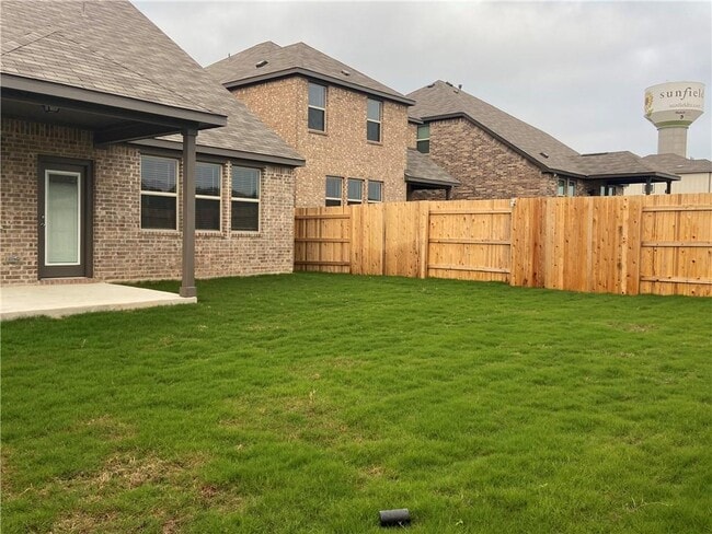 Building Photo - 790 Eves Necklace Dr.