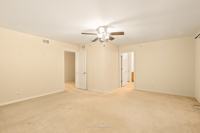 Building Photo - 1463 Yellowstone Dr