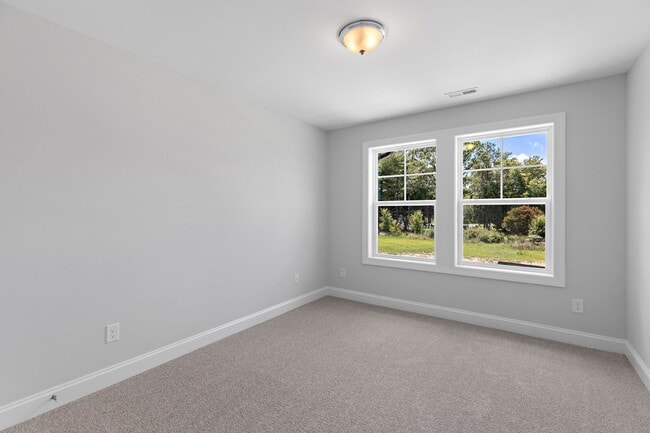 Building Photo - 416 Barrington Row Ave