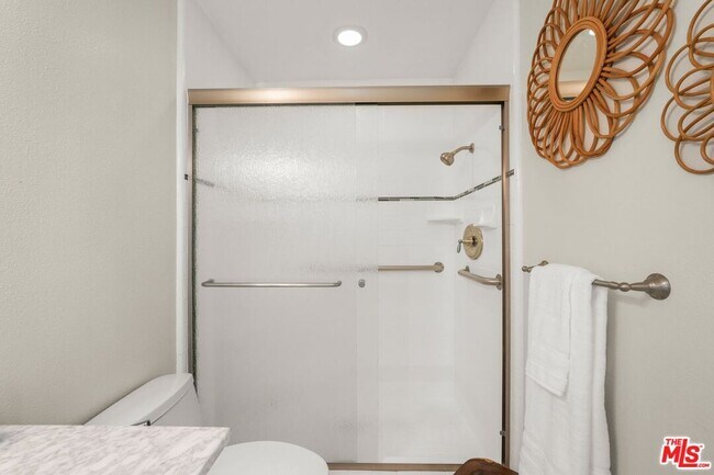 Building Photo - 3194 Rossini Pl