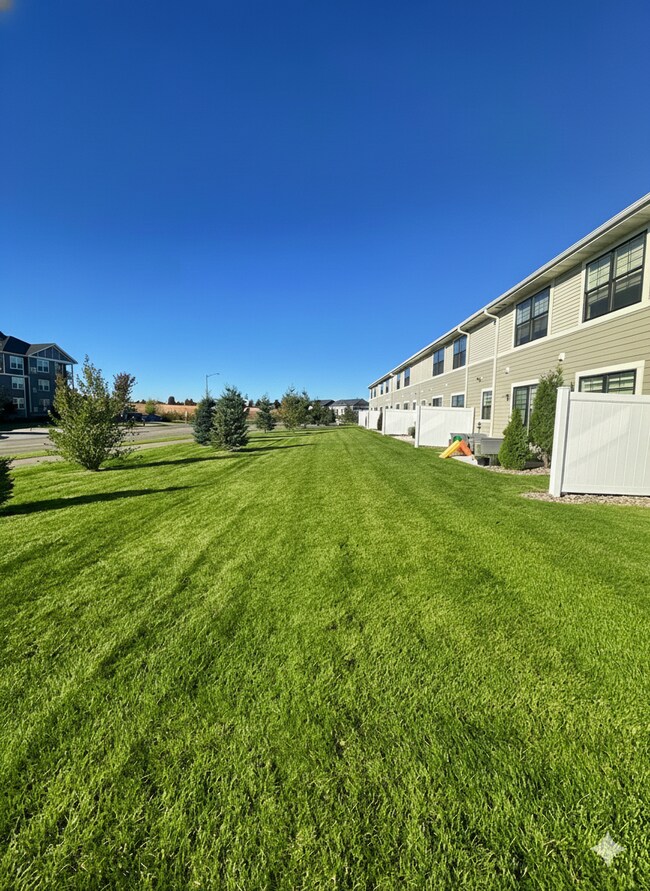 Building Photo - 7149 181st St W