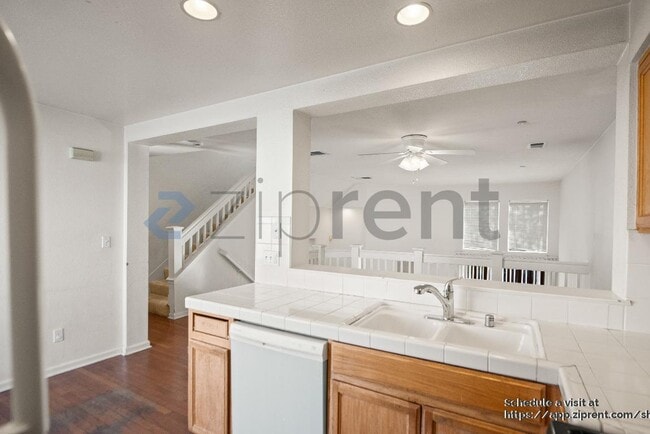 Building Photo - 1266 Koi Terrace