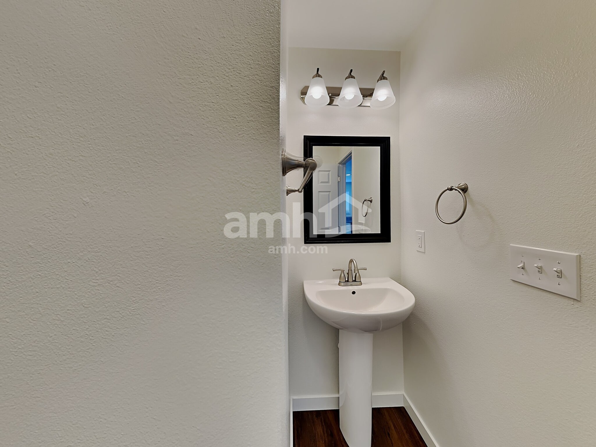 Building Photo - 9201 W Shelterwood Dr
