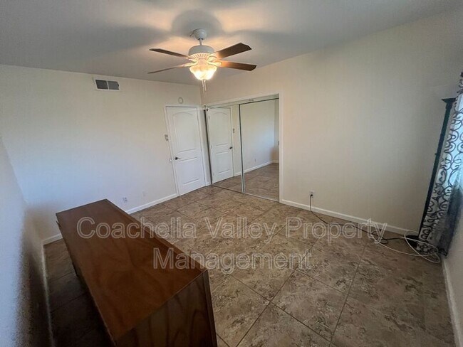 Building Photo - 71425 Halgar Rd