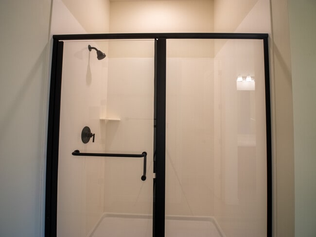 Building Photo - 8014 W Nicolet Ave