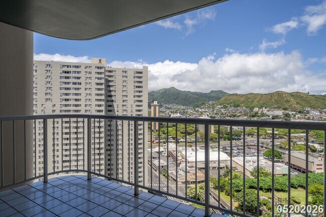 Building Photo - $4000 l 2 Bedrooms | 2 Bathrooms | STUNNING VIEWS/ RESORT STYLE LIVING