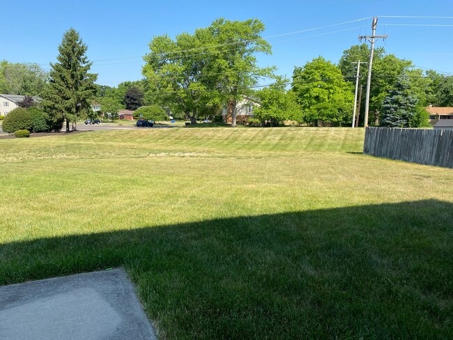 Building Photo - 4221 Dobbin Cir