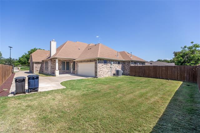Building Photo - 5500 Ledgestone Dr