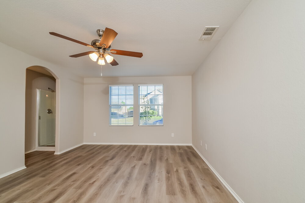 Building Photo - 705 Locustberry Dr