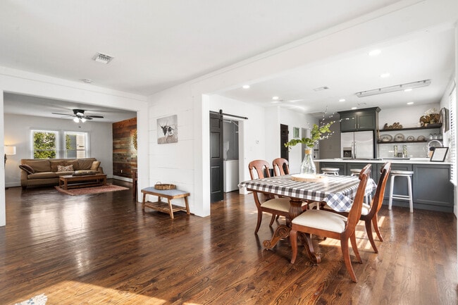 Open dining into kitchen - 2511 Lipscomb St