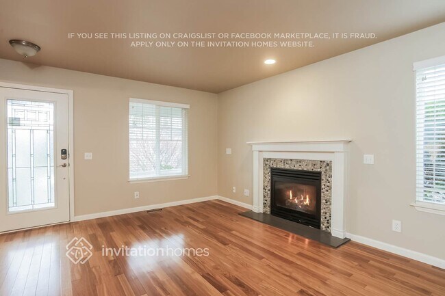 Building Photo - 11408 33rd St NE