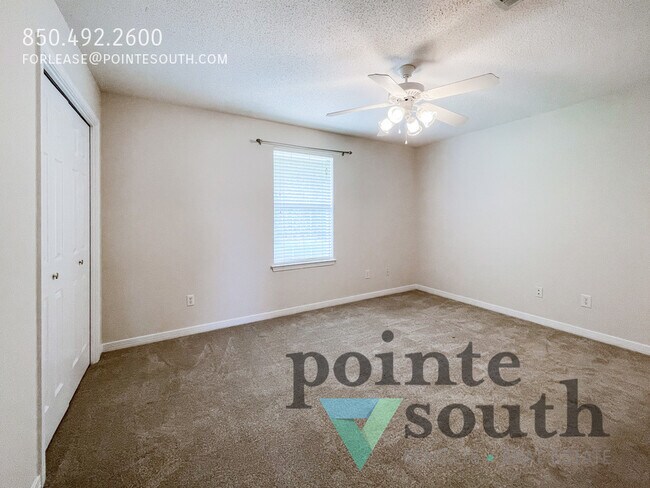 Building Photo - 2533 Jibe Dr