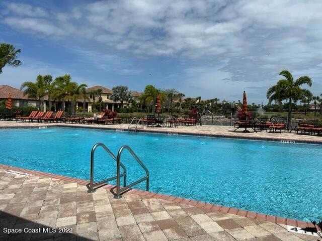 Building Photo - 89 Redondo Dr