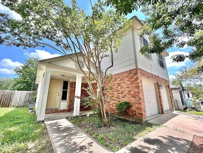 Building Photo - 806 Minturn Ln