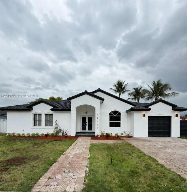 Building Photo - 18121 SW 152nd Ct
