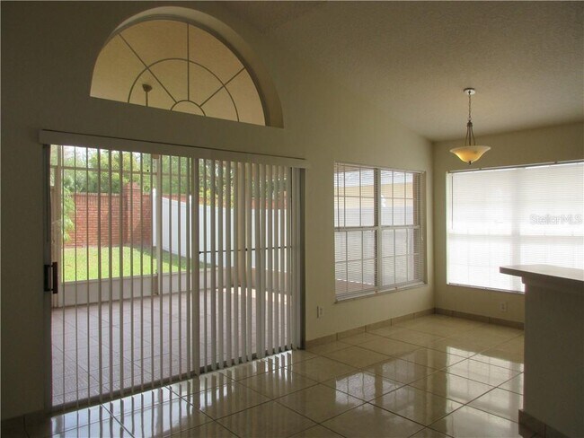 Building Photo - 2057 Shannon Lakes Blvd