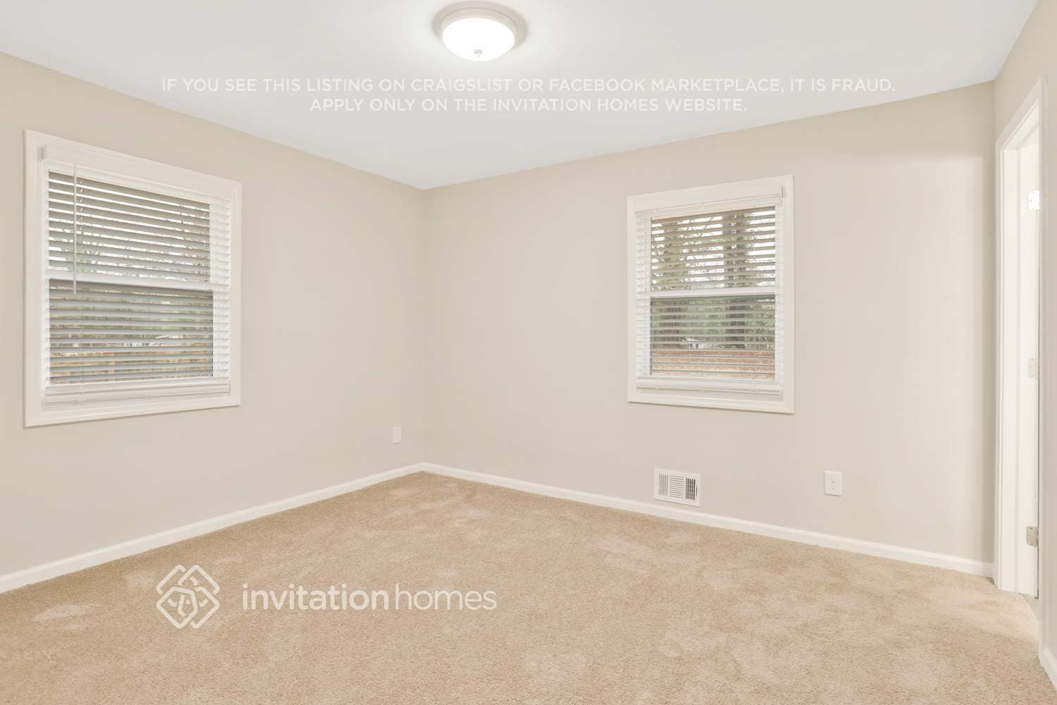 Building Photo - 1100 Grace St SW