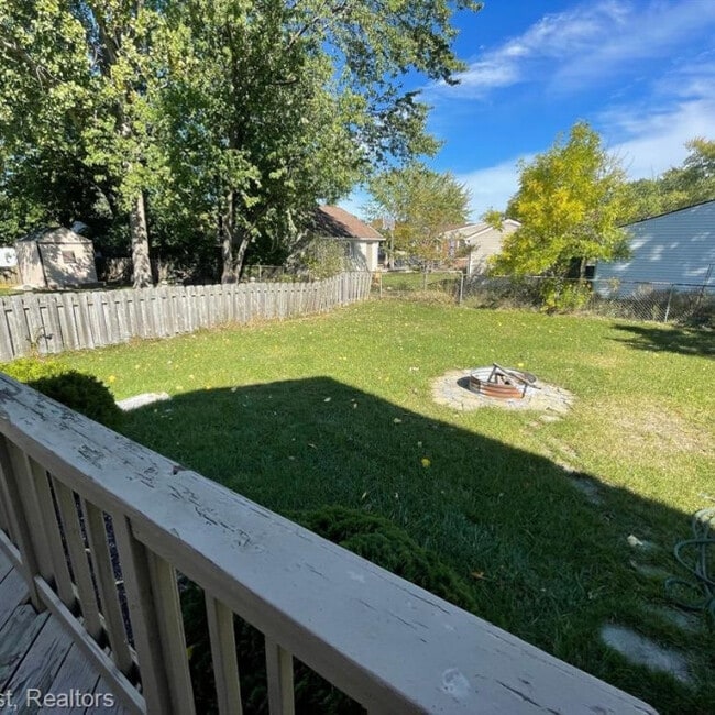 Building Photo - 1438 Rand Rd