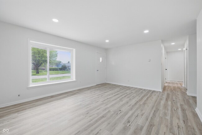 Building Photo - 1116 Heatherwood Dr