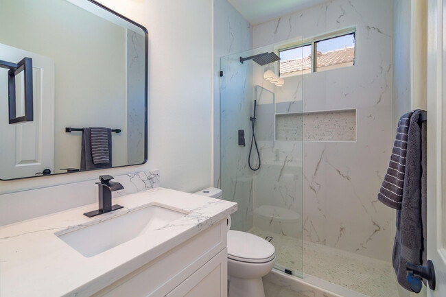 Building Photo - 67568 S Laguna Dr