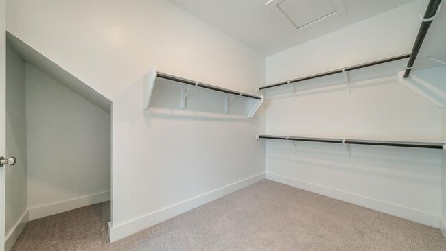 Building Photo - 1412 Mulberry Oak Ln