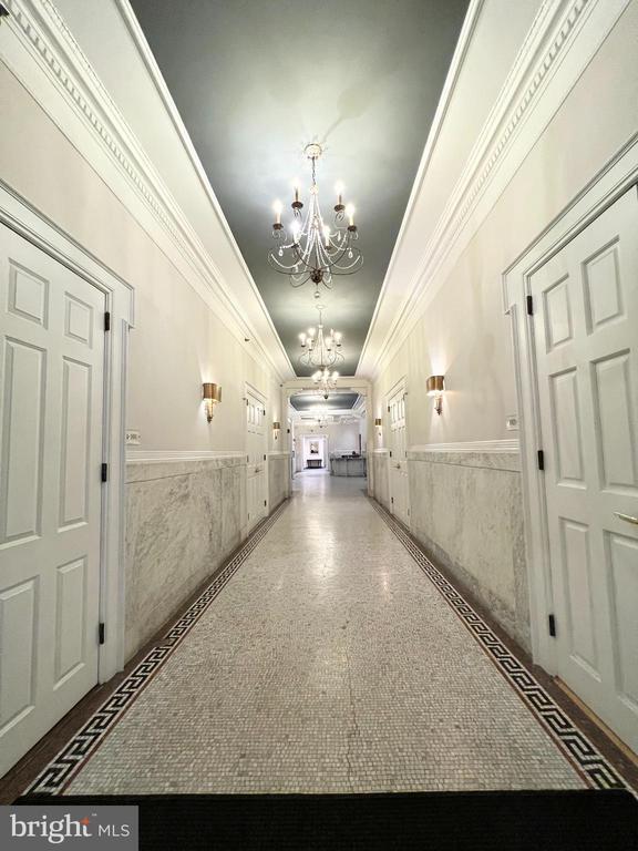 Building Photo - 1811 Chestnut St