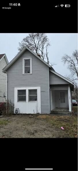 Building Photo - 1020 W Erie Ave
