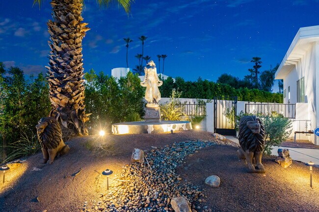 Building Photo - 74775 Del Coronado Dr