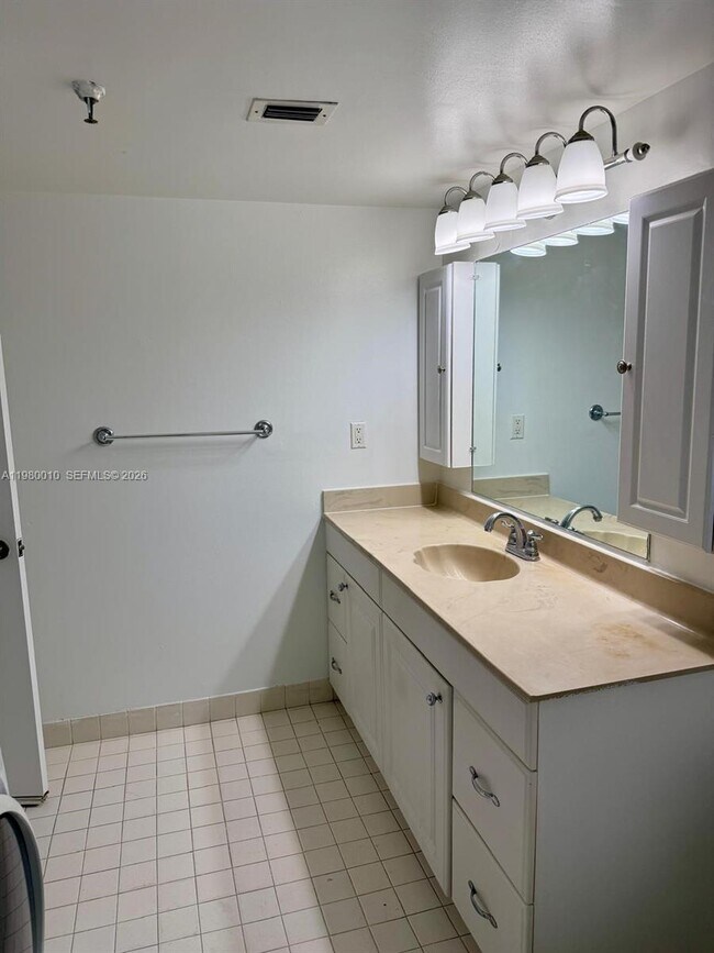 Building Photo - 20850 San Simeon Way