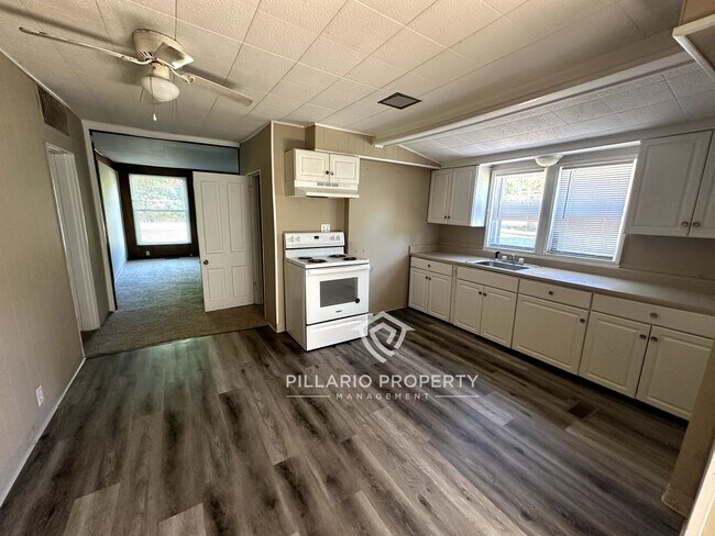 Building Photo - 2-Bedroom Home With 2 car Garage, in Webster, IN, Available NOW!