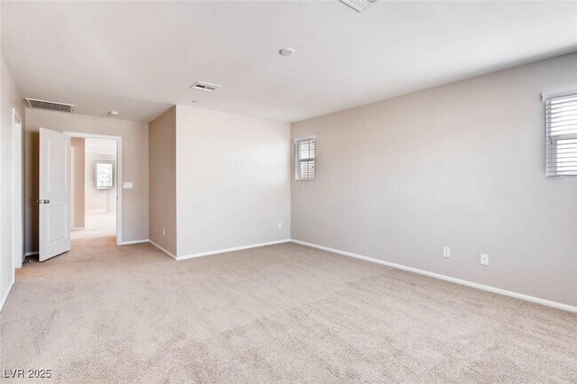 Building Photo - 3116 Paladi Ave